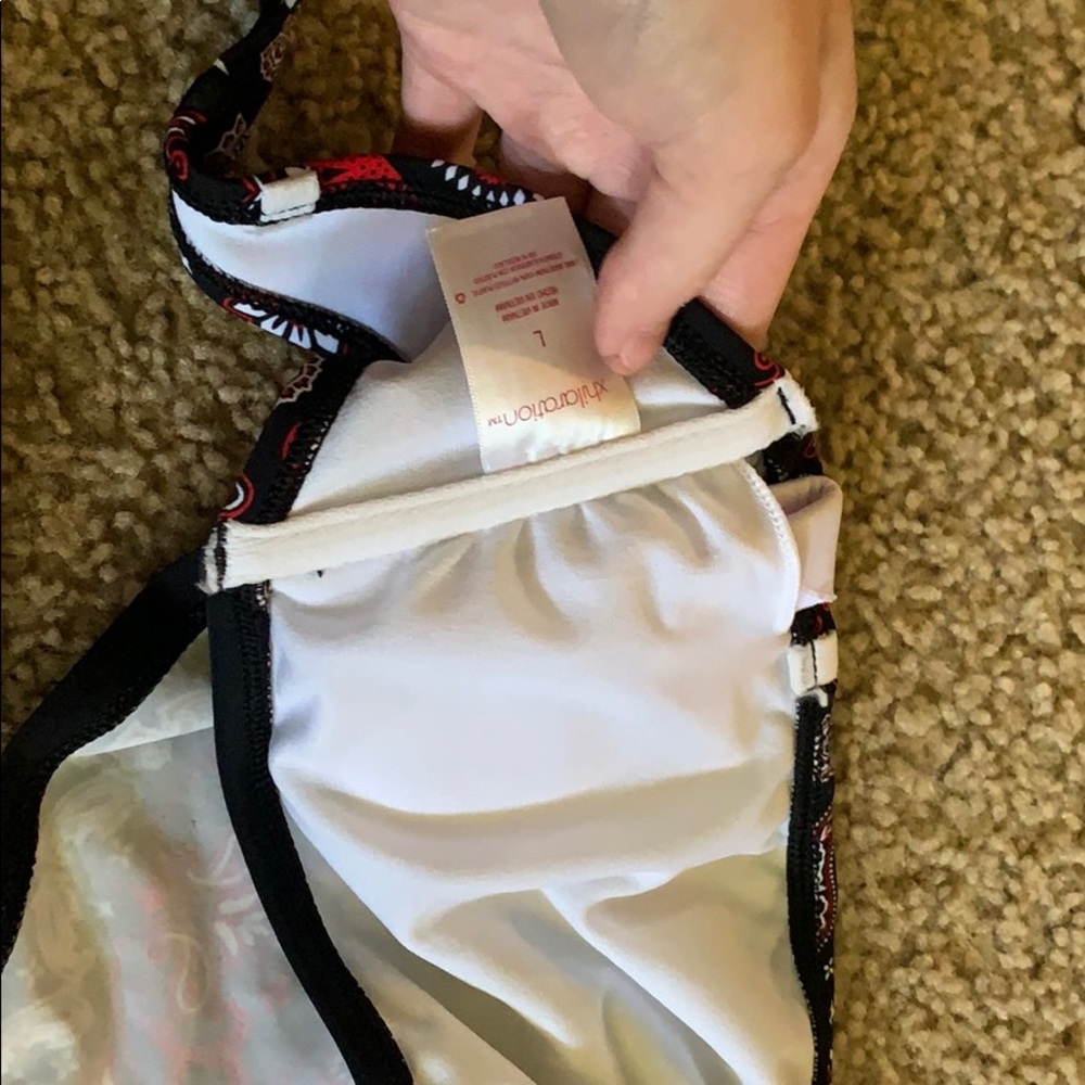 Red bandanna bathing suit - Picture 3 of 3